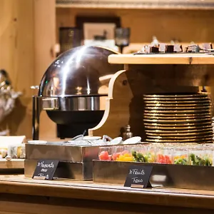 5* Hotel Fer A Cheval